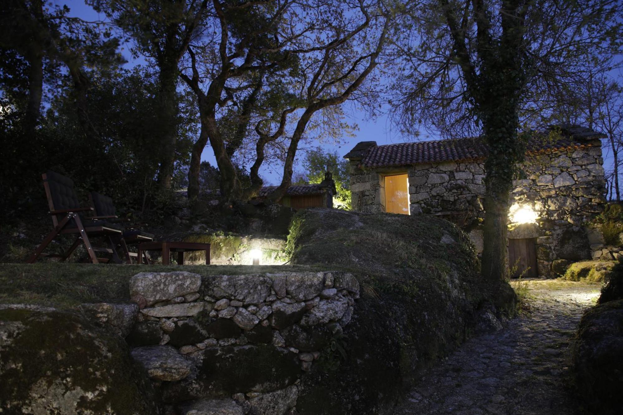 Geres - Leiras Do Tempo - Cottages Brufe Quarto foto